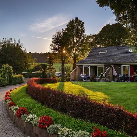 Отель Vakantiewoningen Pinkers Гульпен Экстерьер фото